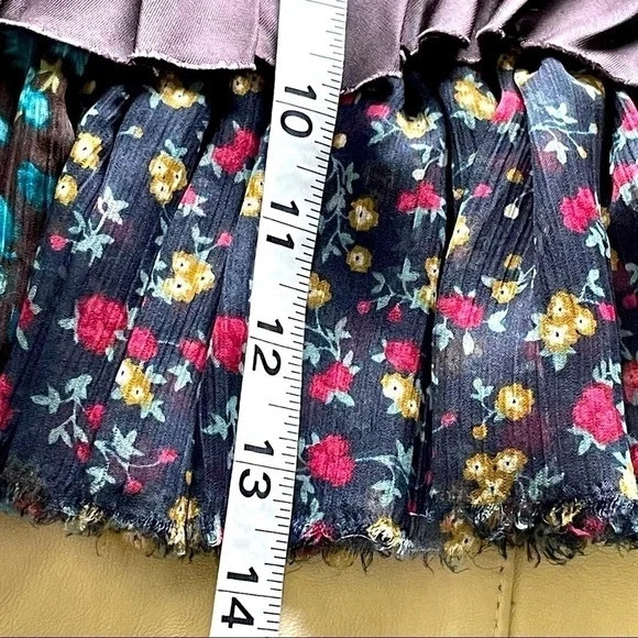 Free People Skirt Mini Ruffled Flower Fabric 90’s look Small Petite - Picture 9 of 10